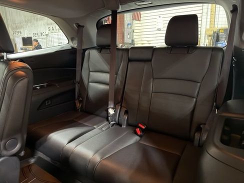 Used 2022 Honda Pilot Elite image 24