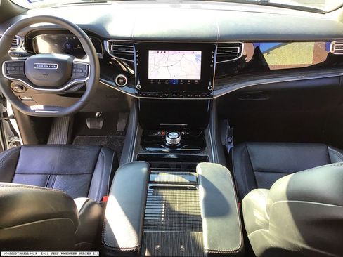 Used 2022 Jeep Wagoneer Series III image 9