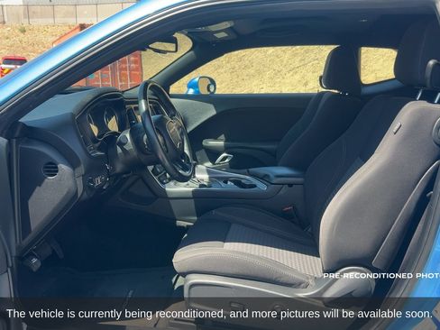 Used 2015 Dodge Challenger R/T w/ Quick Order Package 28B R/T RWD image 11