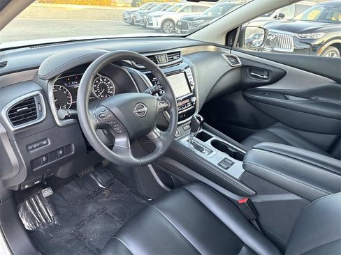 Used 2024 Nissan Murano SV w/ SV Midnight Edition Package image 14