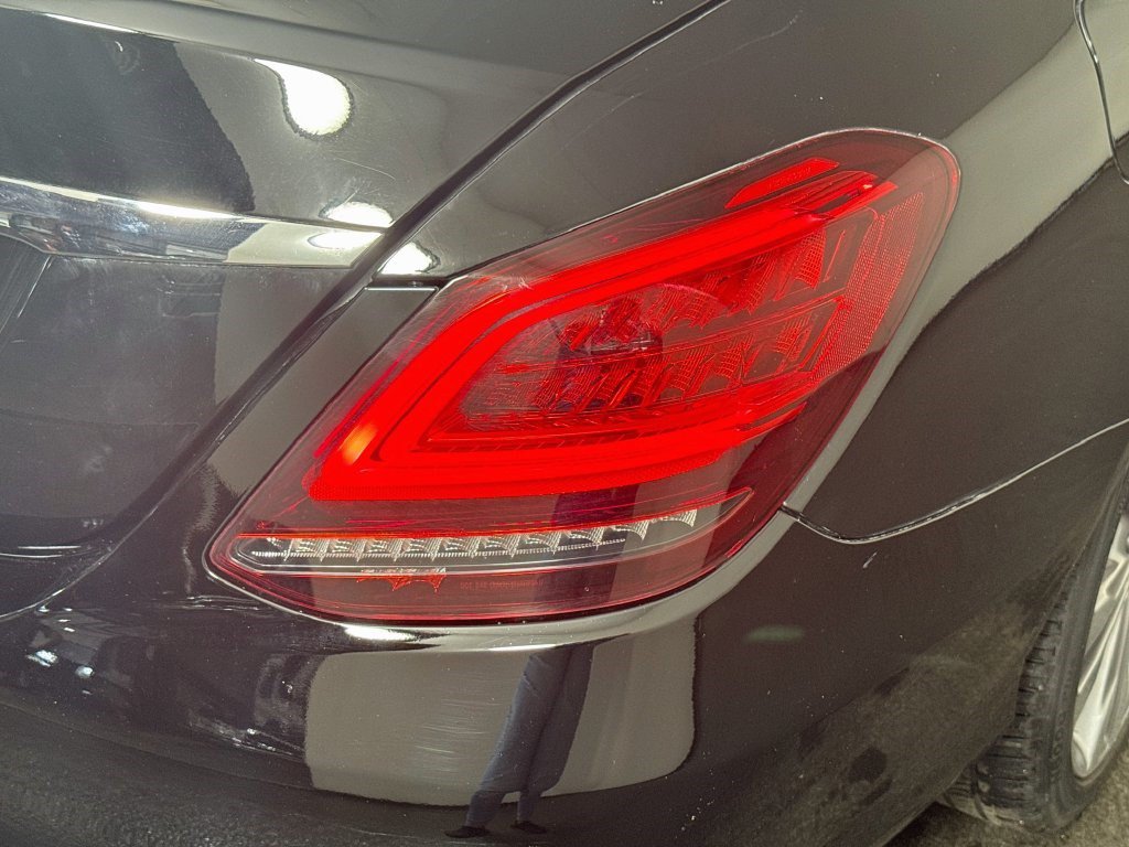 Used 2019 Mercedes-Benz C 300 Sedan image 32