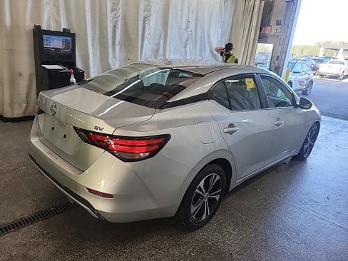 Used 2022 Nissan Sentra SV w/ All-Weather Package FWD image 2