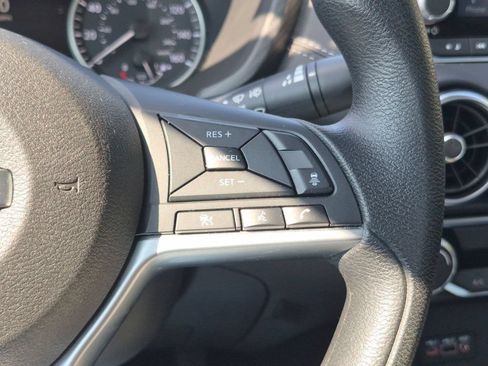 Certified 2023 Nissan Sentra SV FWD image 16