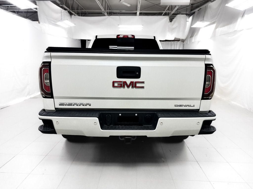 Used 2017 GMC Sierra 1500 Denali w/ Denali Ultimate Package AWD/4WD image 4