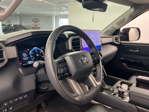 Used 2024 Toyota Tundra Limited image 8
