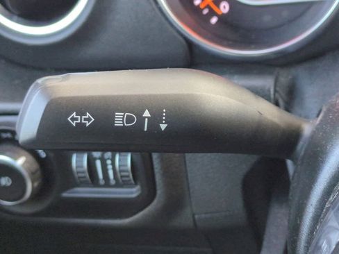 Used 2021 Jeep Wrangler Unlimited Sahara image 27