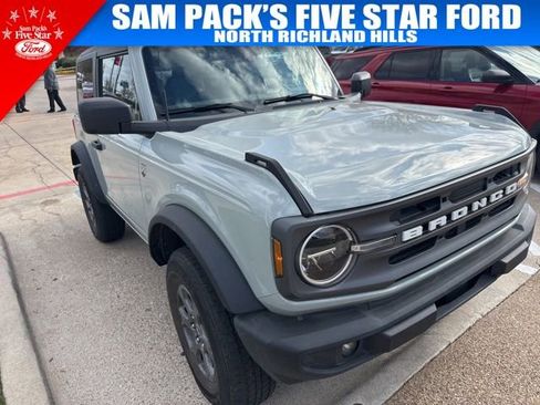 Used 2023 Ford Bronco Big Bend image 3