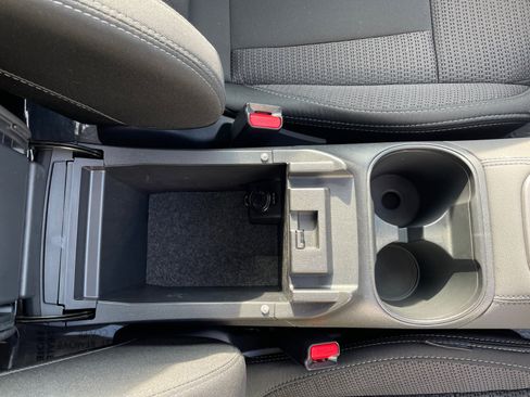 Certified 2025 Subaru Outback Premium w/ Popular Package #1A image 28