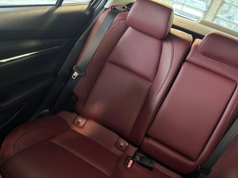Used 2025 MAZDA MAZDA3 s image 38