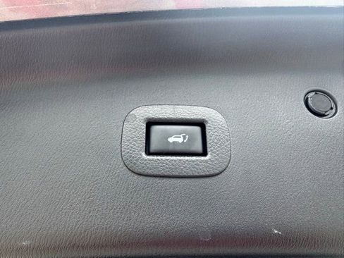 Used 2019 INFINITI QX80 Luxe w/ Proassist Package image 36