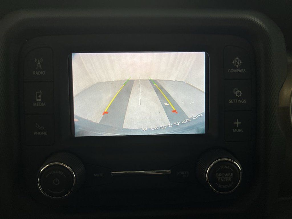 Used 2021 Jeep Wrangler Unlimited Sport AWD/4WD image 15