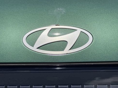 New 2026 Hyundai Ioniq 9 SEL image 12