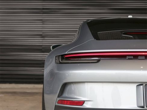 Certified 2022 Porsche 911 GT3 image 14