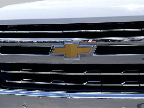 Used 2022 Chevrolet Silverado 1500 LTZ AWD/4WD image 30