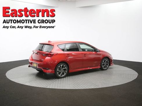 Used 2018 Toyota Corolla iM w/ Carpet Mat Package (TMS) image 39