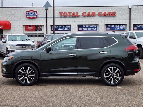 Used 2020 Nissan Rogue SL image 2