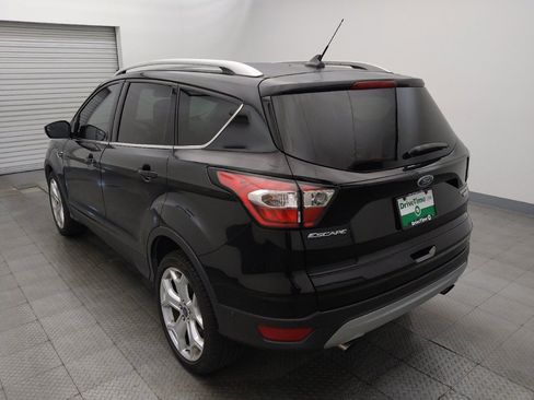 Used 2018 Ford Escape Titanium FWD image 5