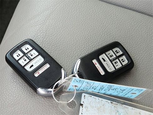 Used 2017 Honda Odyssey EX-L image 21