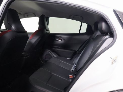 Used 2023 Toyota Prius Prime FWD image 11