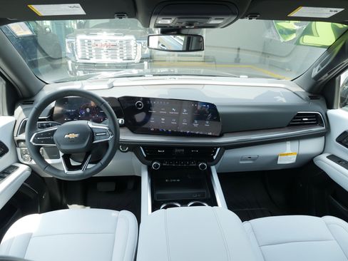 New 2025 Chevrolet Tahoe Premier image 18