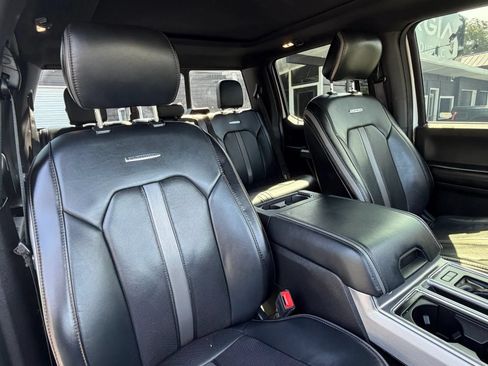 Used 2018 Ford F150 Platinum w/ Equipment Group 701A Luxury AWD/4WD image 22