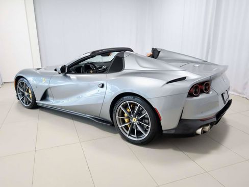 Certified 2021 Ferrari 812 GTS RWD image 3