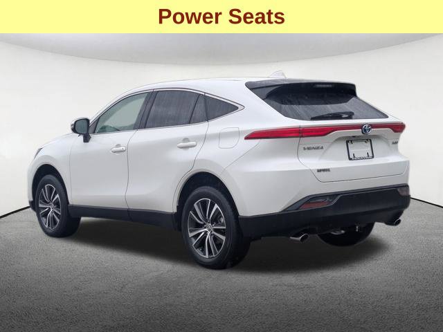 Used 2022 Toyota Venza LE AWD/4WD image 7