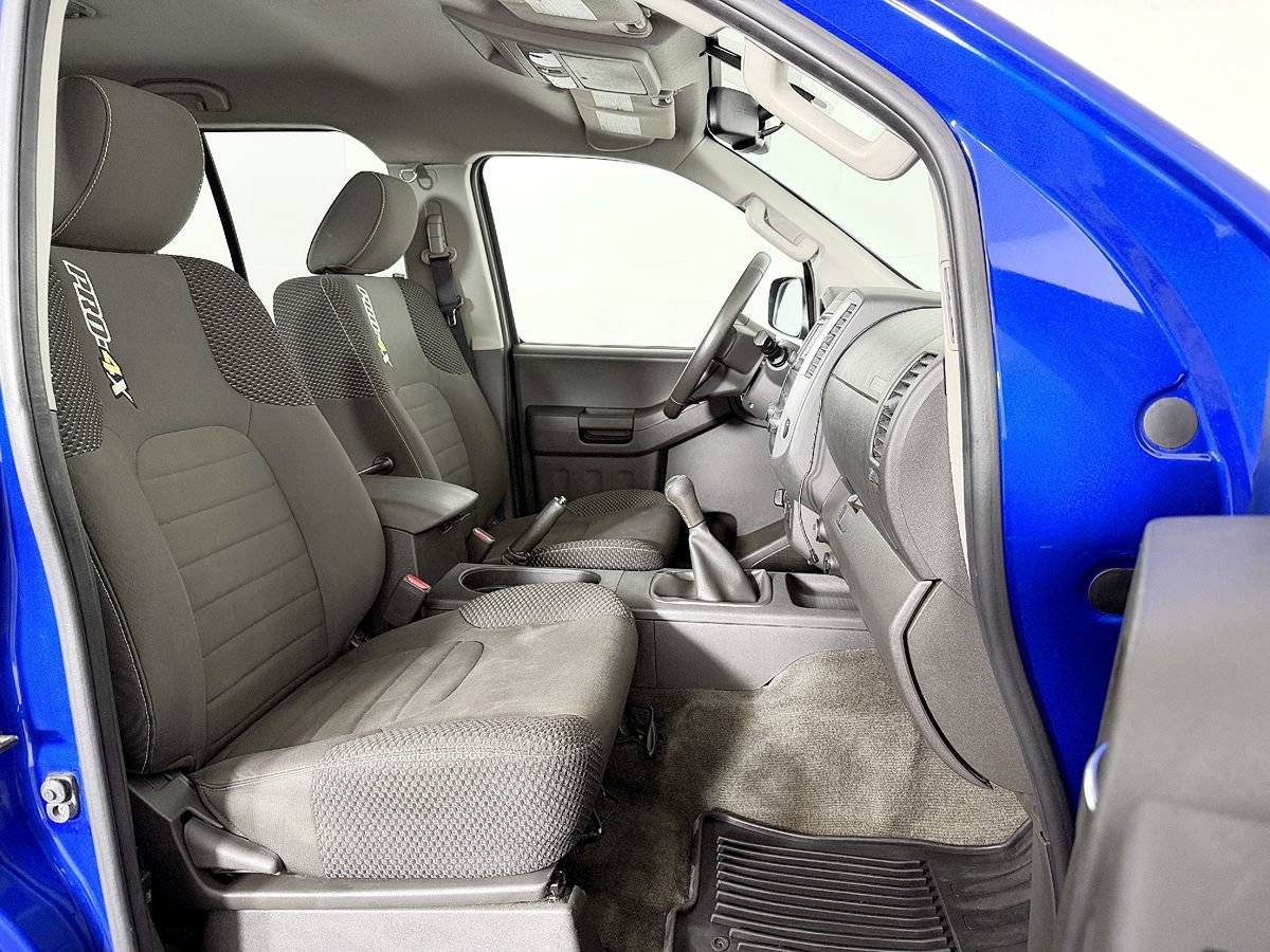Used 2015 Nissan Xterra PRO-4X AWD/4WD image 49