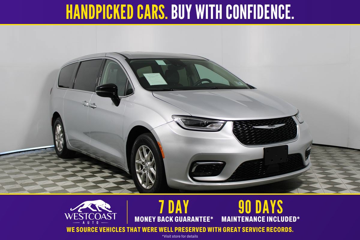 Used 2024 Chrysler Pacifica Touring-L FWD image 1