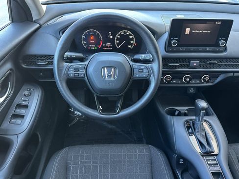 Used 2024 Honda HR-V LX image 17