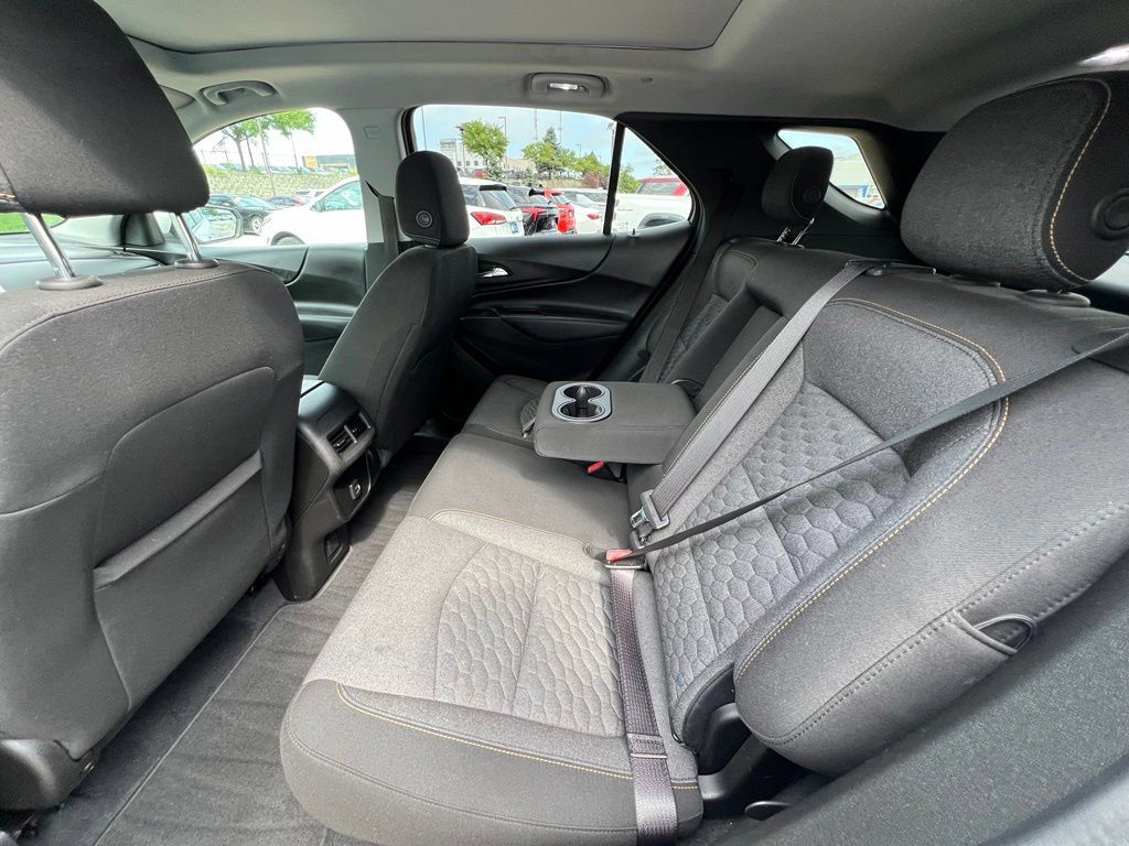 Used 2020 Chevrolet Equinox LT AWD/4WD image 21