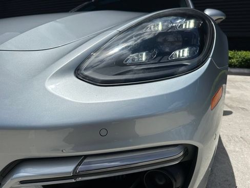 Certified 2022 Porsche Panamera GTS AWD/4WD image 9