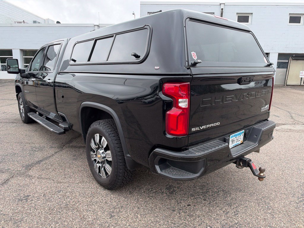 Used 2022 Chevrolet Silverado 3500 High Country w/ Safety Package II AWD/4WD image 4