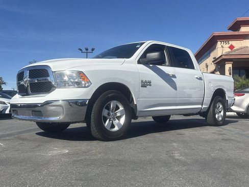 Used 2021 RAM 1500 Classic SLT image 4
