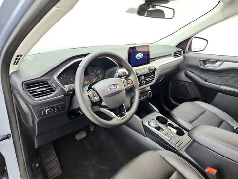 Used 2022 Ford Escape SEL AWD/4WD image 16