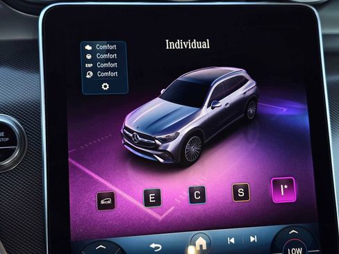 New 2026 Mercedes-Benz GLC 300 4MATIC image 30