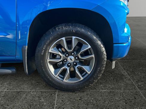 Used 2023 Chevrolet Silverado 1500 RST image 9
