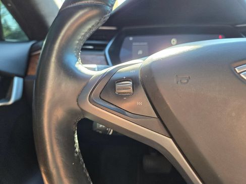 Used 2020 Tesla Model S AWD image 30