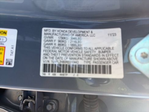 Used 2024 Honda Civic Sport image 30