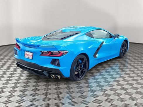Used 2021 Chevrolet Corvette Stingray image 2