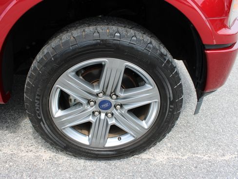 Used 2019 Ford F150 Lariat AWD/4WD image 12