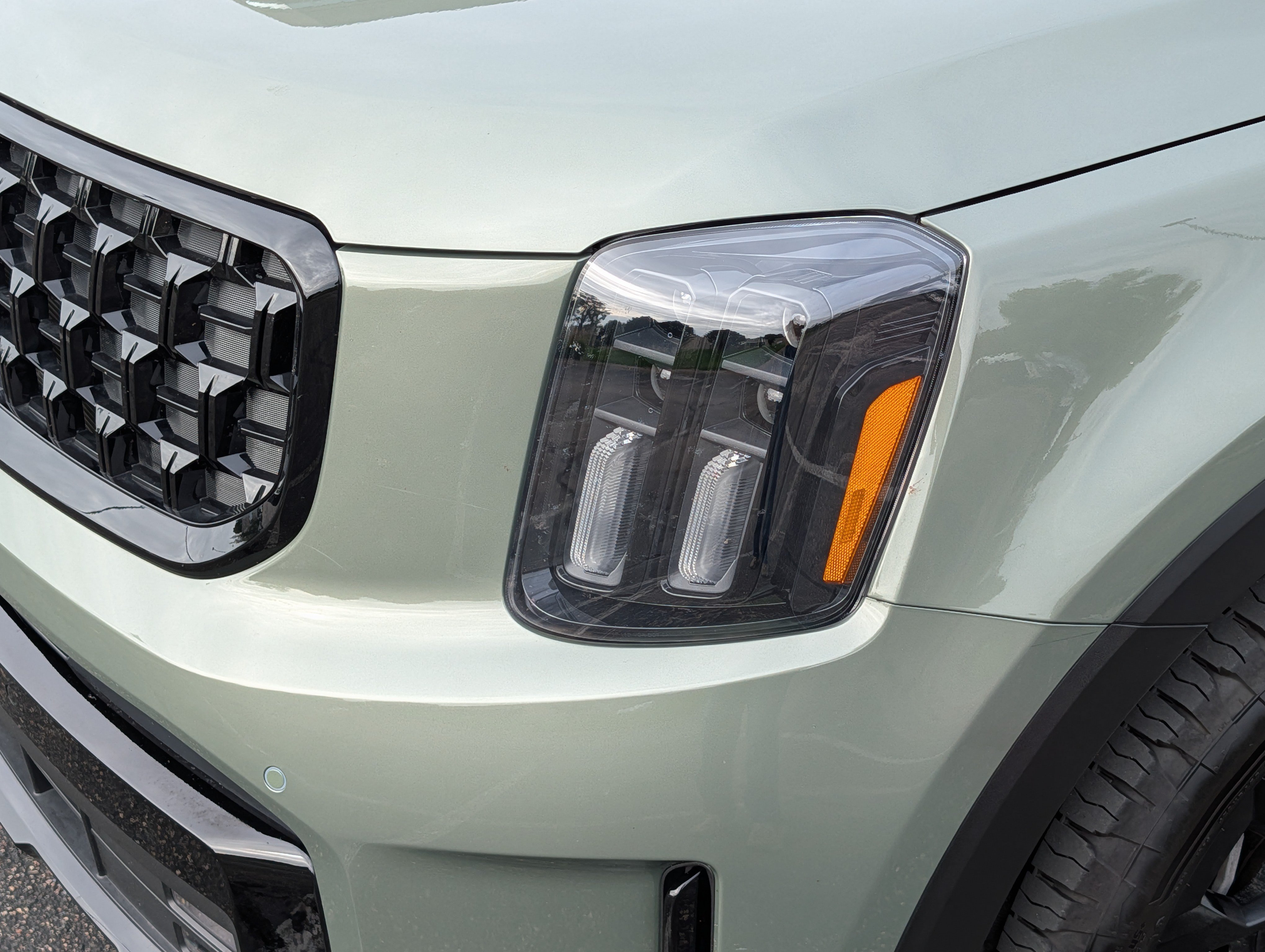 Certified 2025 Kia Telluride SX Prestige X-Pro AWD/4WD image 16