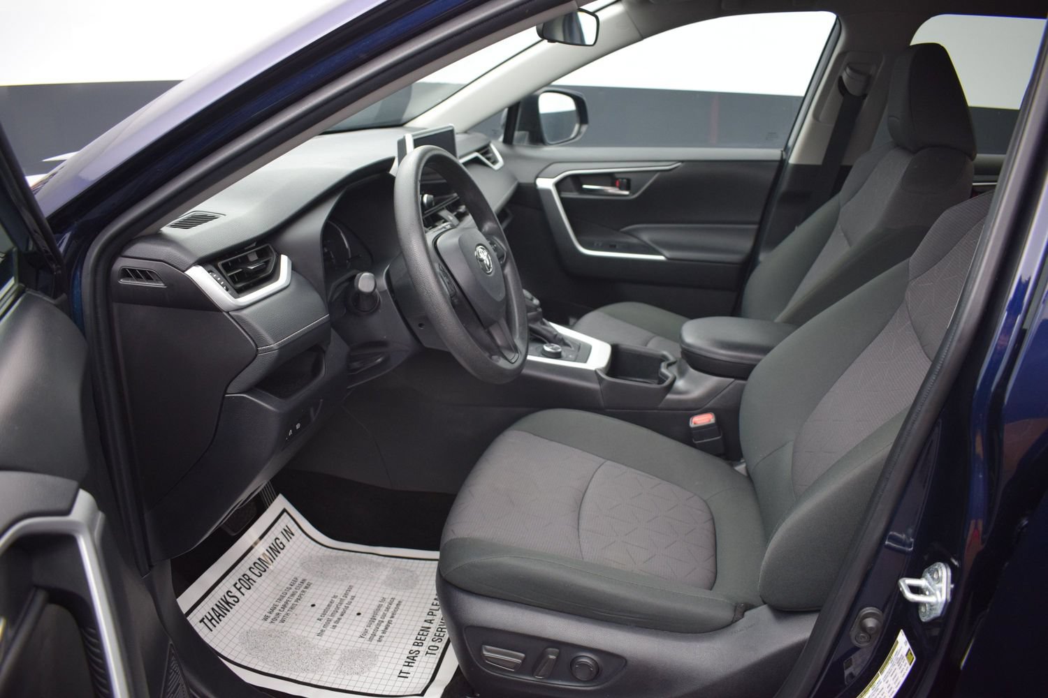 Used 2024 Toyota RAV4 XLE AWD/4WD image 13