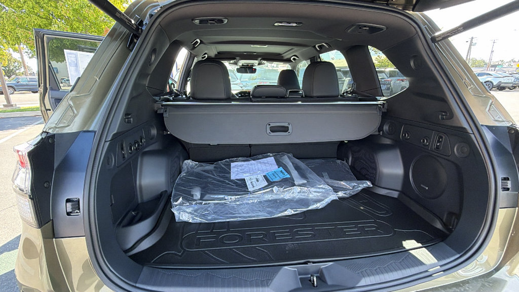 New 2026 Subaru Forester Touring AWD/4WD image 13