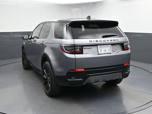 New 2024 Land Rover Discovery Sport Dynamic SE image 21