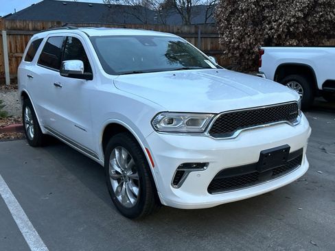 Used 2021 Dodge Durango Citadel w/ Technology Group image 2