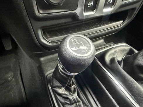 Used 2025 Jeep Wrangler Sport image 13