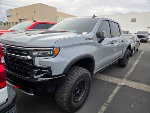 Used 2024 Chevrolet Silverado 1500 ZR2 w/ Technology Package image 1