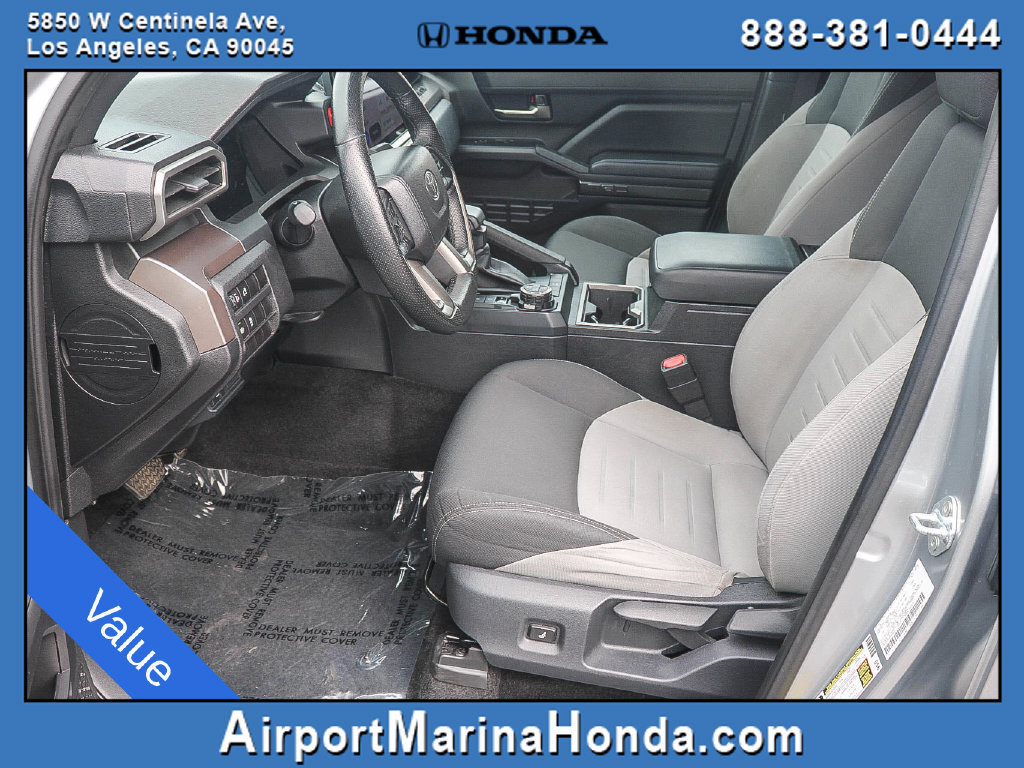 Used 2024 Toyota Tacoma TRD Off-Road AWD/4WD image 17