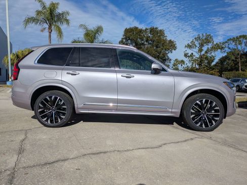 New 2026 Volvo XC90 T8 Plus image 3